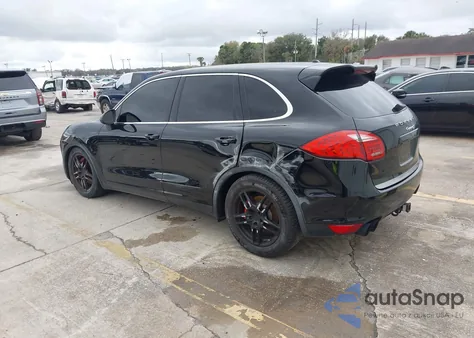 2013 Porsche Cayenne S z USA, uszkodzony, nr VIN WP1AB2A26DLA85326